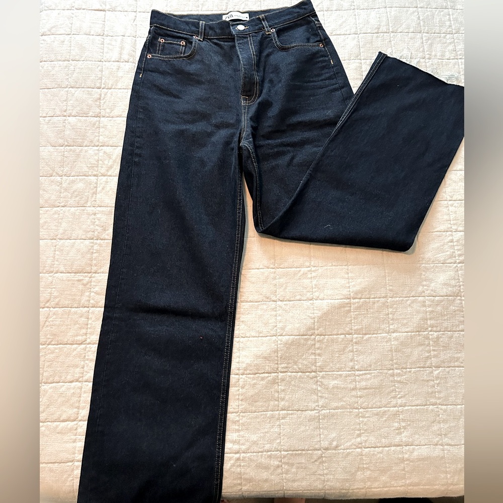 Zara women’s dark wash, wide leg jeans